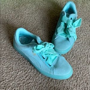 Suede Heart Reset Women’s